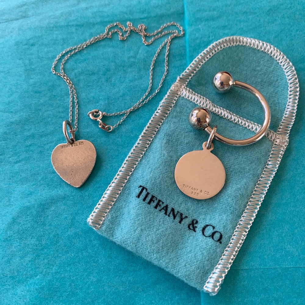 Tiffany&Co Horseshoe Keychain Charm & heartPendant - Picture 6 of 16